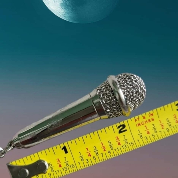 Hand Crafted "Tyler" Keychain - Picture 8 of 9